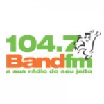 Logo da Rádio Band 104.7 FM