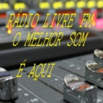 Logo da Rádio Louvando a Deus
